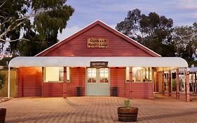 Outback Pioneer Hotel Ayers Rock